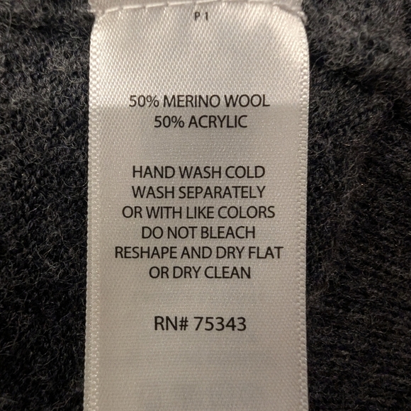 Cynthia Rowley merino hooded sweater vest Gray SIZE Medium - Picture 7 of 8